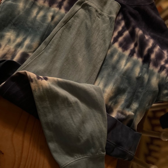 OLD NAVY relaxed joggers set size large and X-Large cloudy - Picture 5 of 15